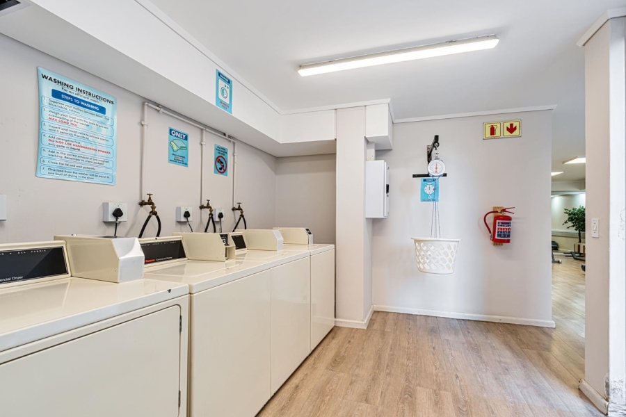 2 Bedroom Property for Sale in Observatory Western Cape